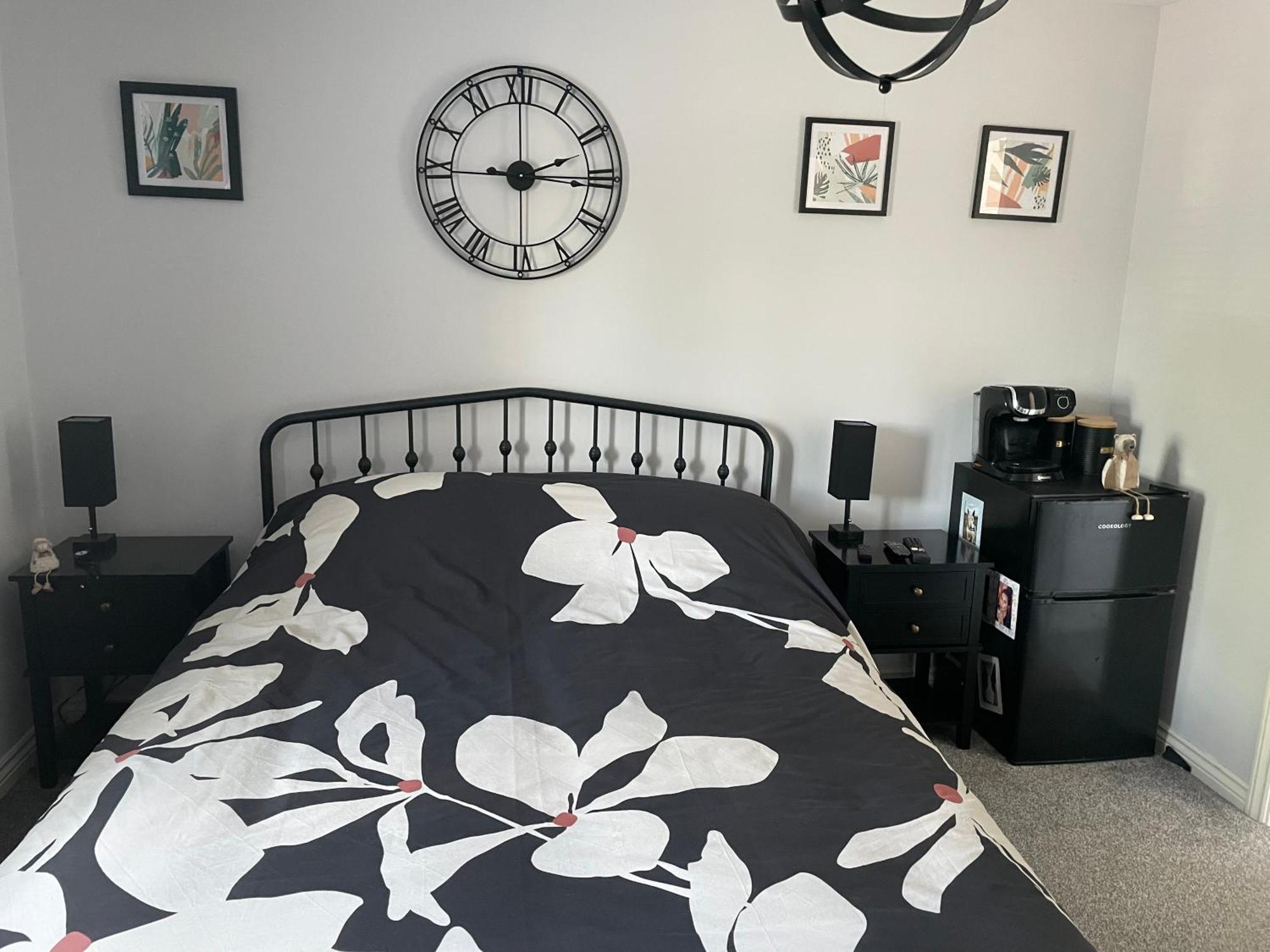 Cosy Home From Home With Private Bathroom - Free Parking Кардиф Екстериор снимка