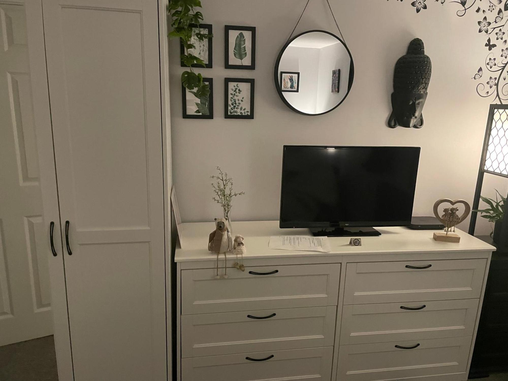 Cosy Home From Home With Private Bathroom - Free Parking Кардиф Екстериор снимка